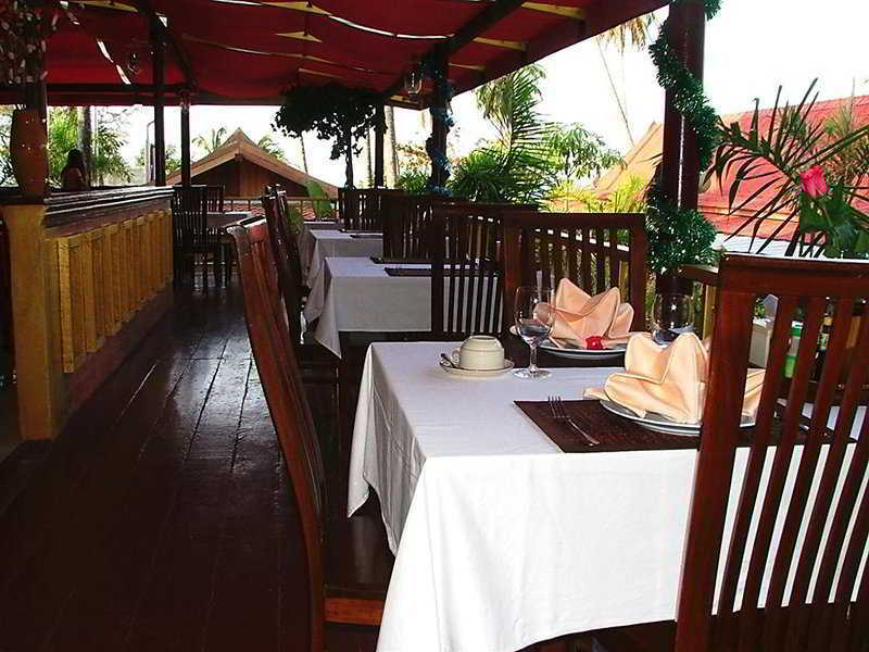 Irest Ao Nang Seafront Hostel Екстериор снимка